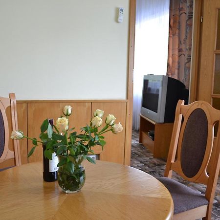 Bed and Breakfast Karat Varsovia Exterior foto